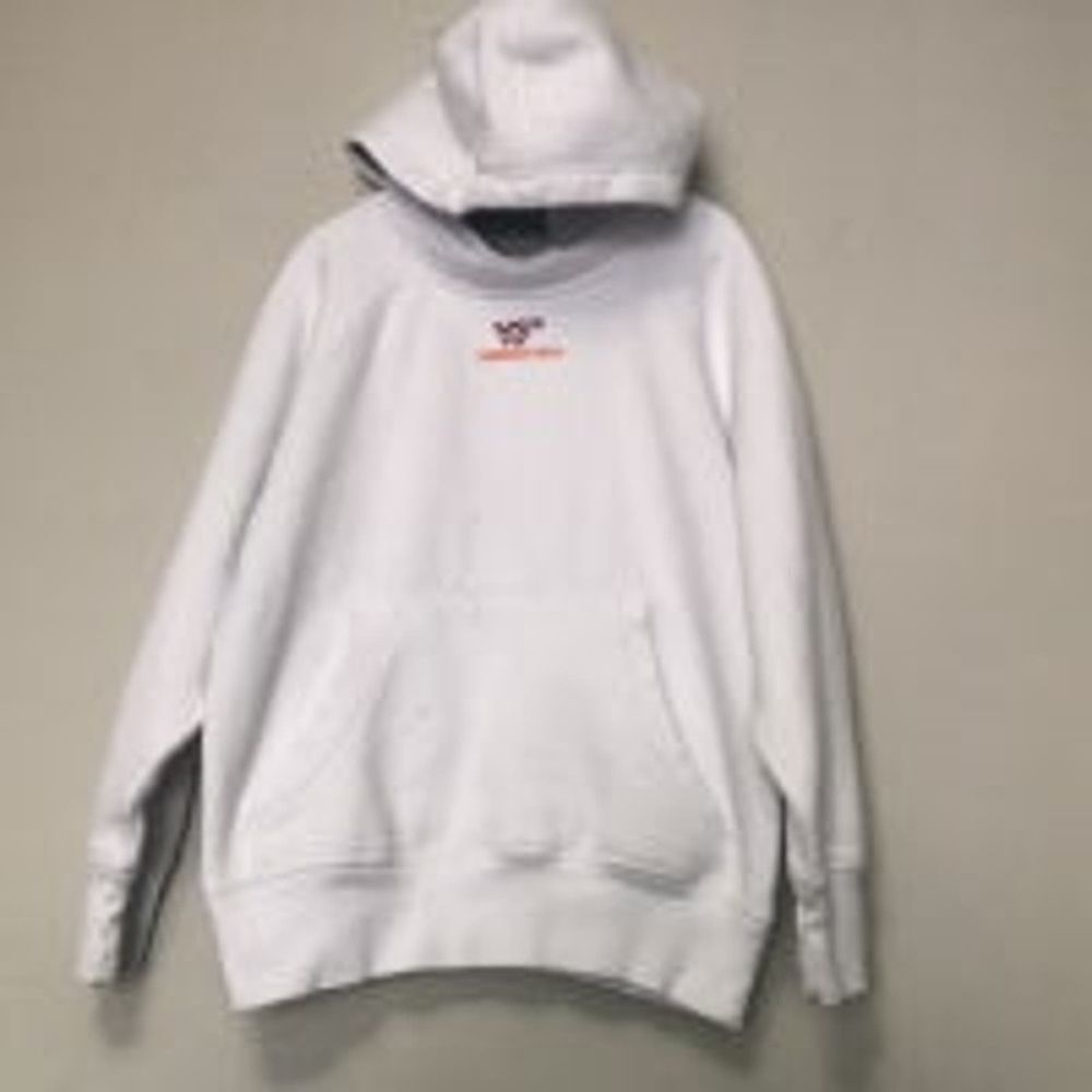 Virginia tech hoodie Kids size small White. GUC. C1‎
